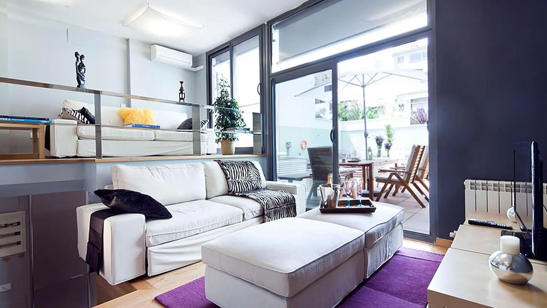 Apartment Barcelona Rentals - Gracia Pool Apartments Center