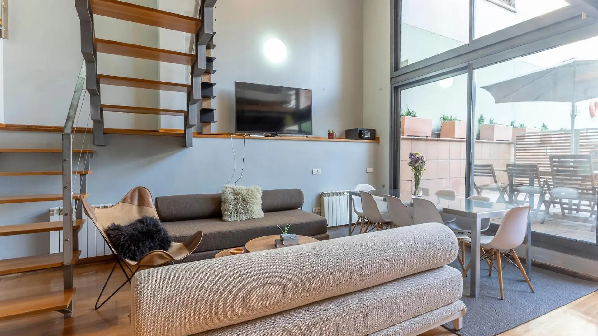 Apartment Barcelona Rentals - Gracia Pool Apartments Center