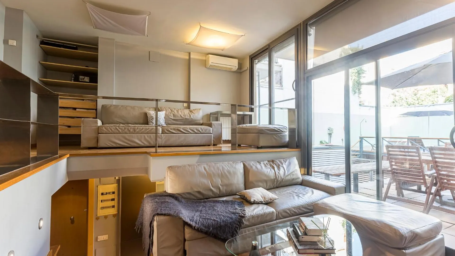 Apartment Barcelona Rentals - Gracia Pool Apartments Center