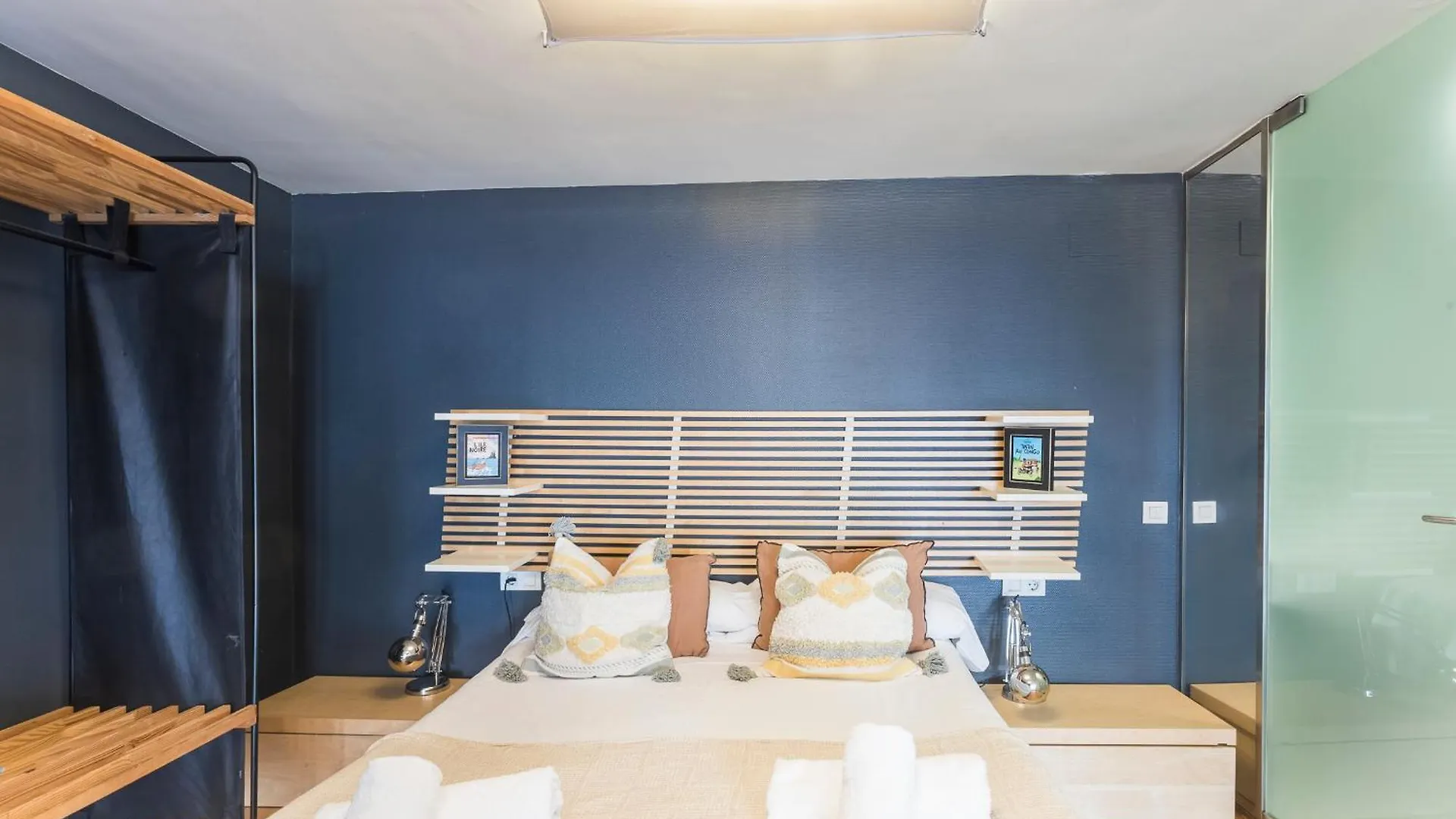 Apartment Barcelona Rentals - Gracia Pool Apartments Center