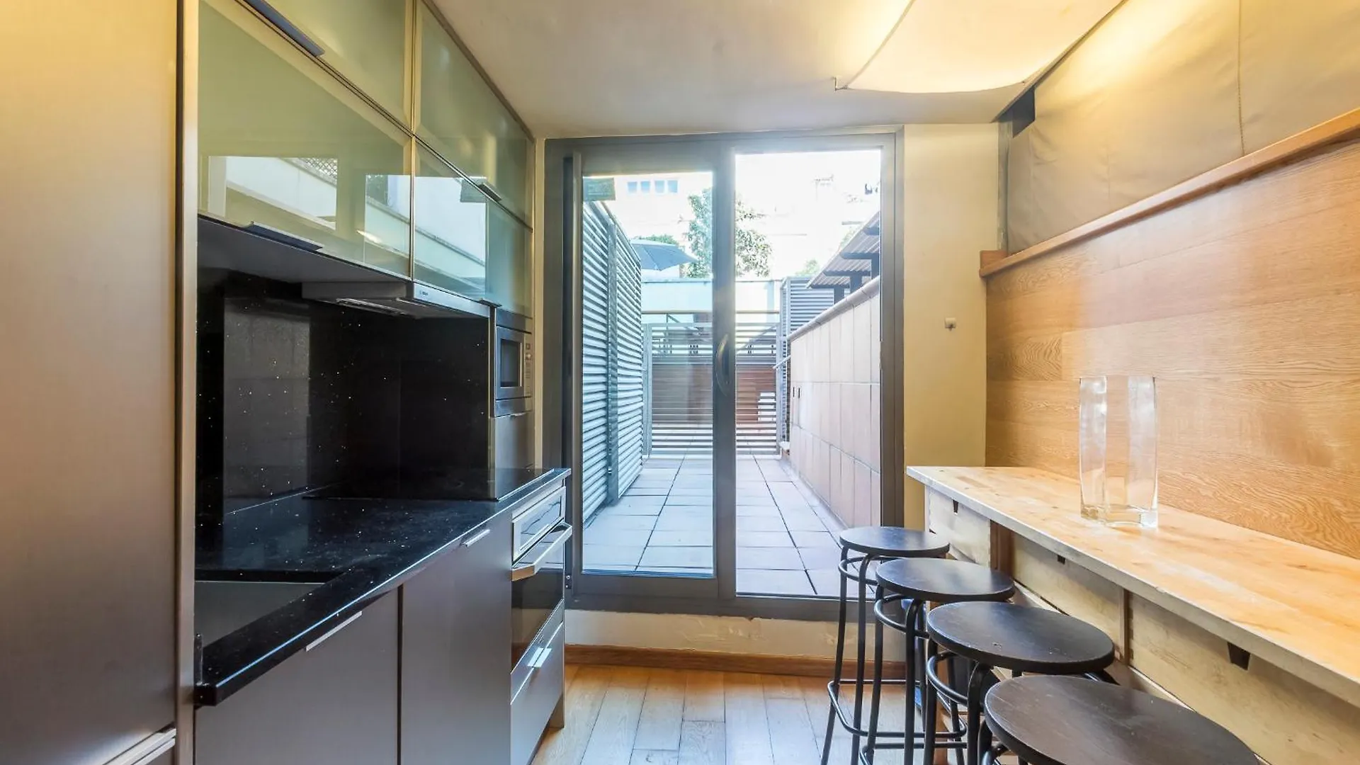 Apartment Barcelona Rentals - Gracia Pool Apartments Center